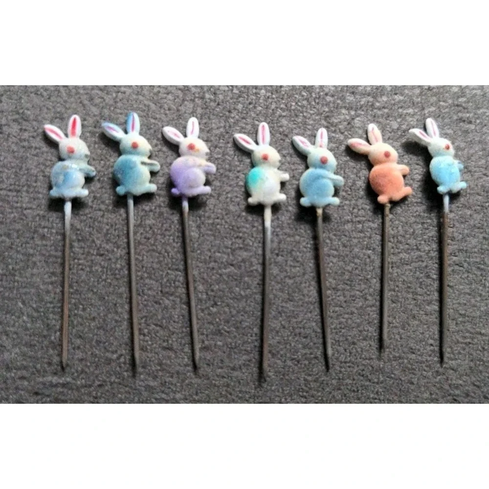 7 Vintage Tiny‎ Metal Stick Pins Bunny Rabbits Easter Crafts 1.25
